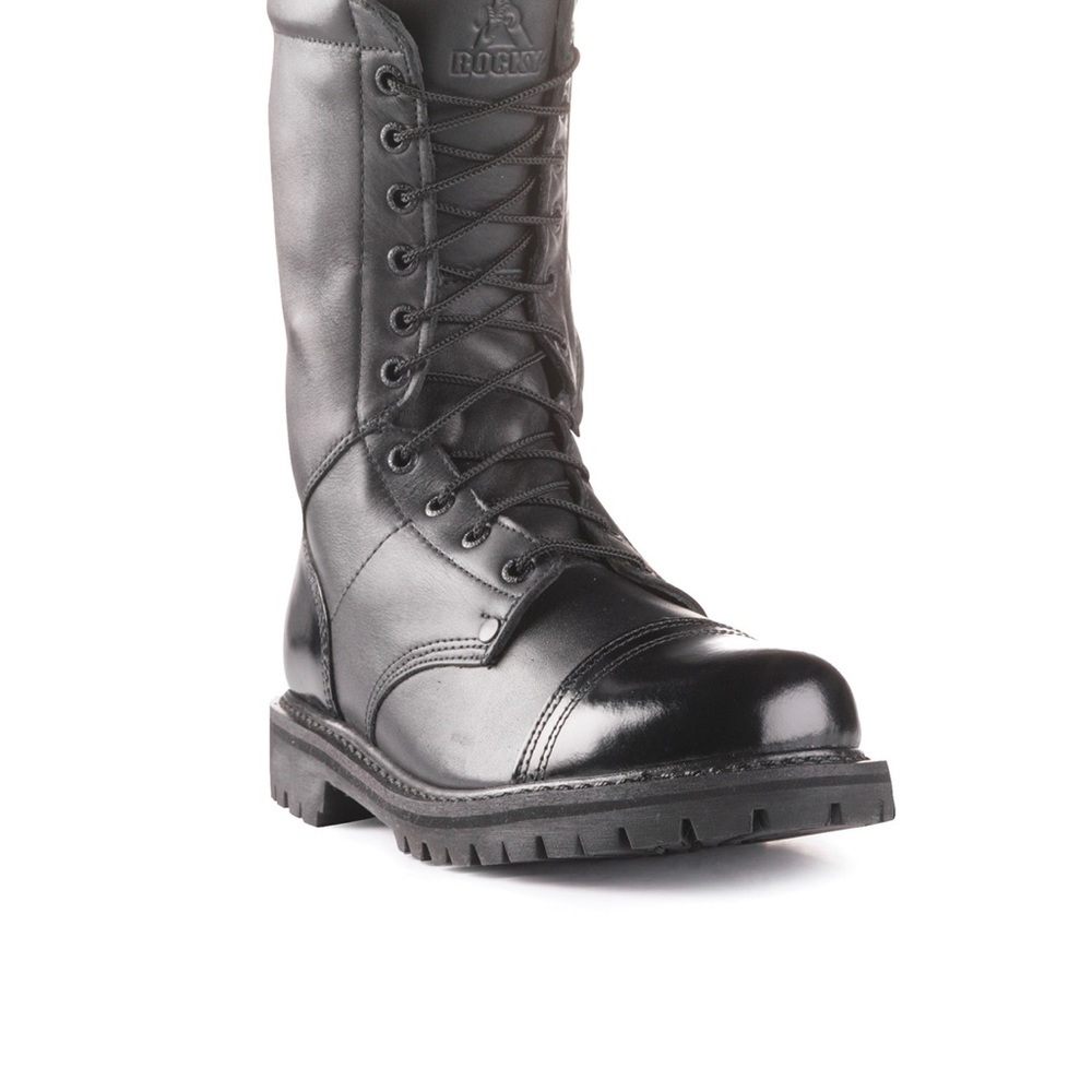 Brand new Rockies size 10 1/2. with side zipper